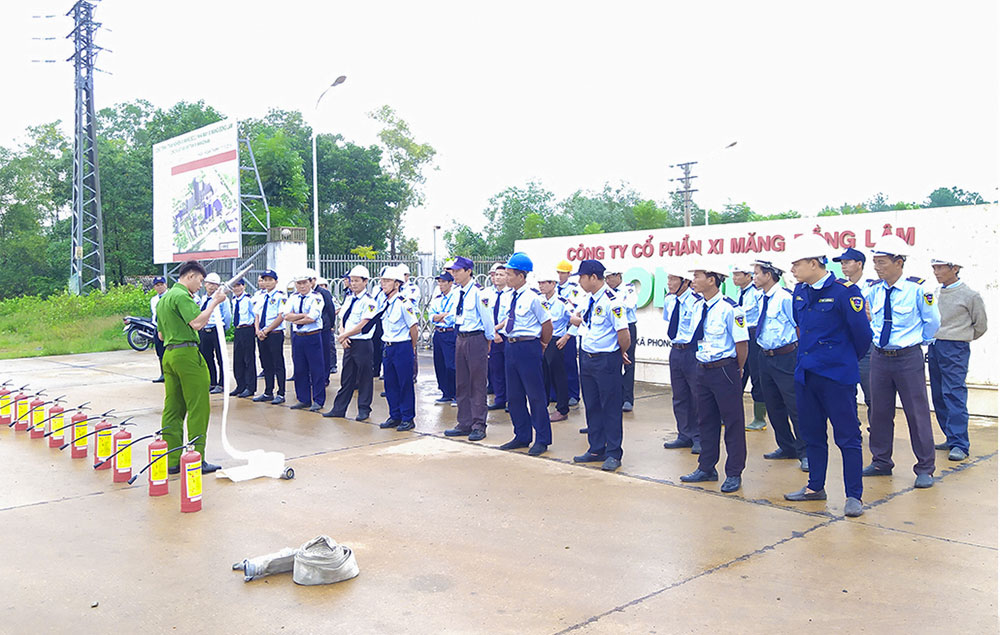 Tập huấn phòng cháy chữa cháy tại công trường tap-huan-phong-chay-chua-chay-tai-cong-truong
