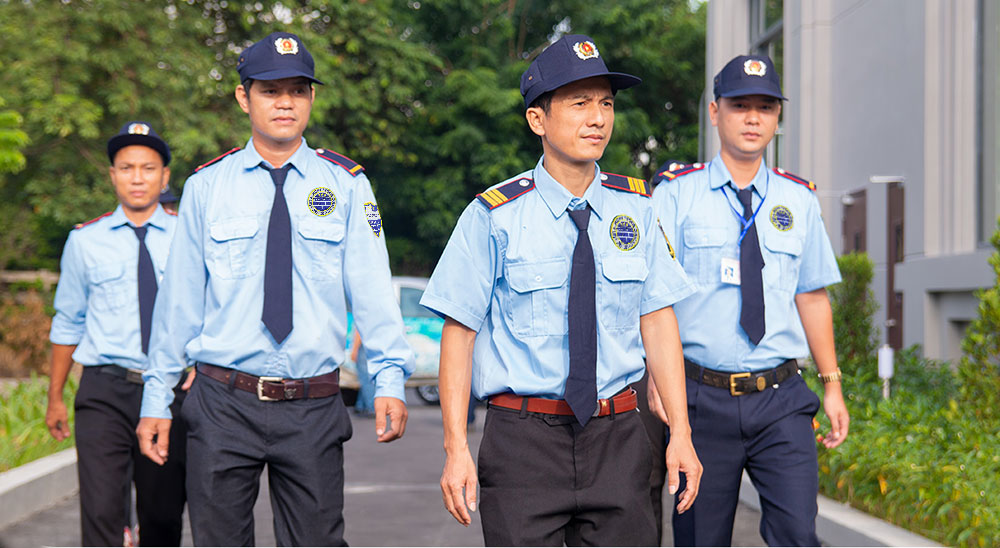 nhan-vien-cong-ty-bao-ve-chuyen-nghiep-vsc-viet-a-tai-ha-noi