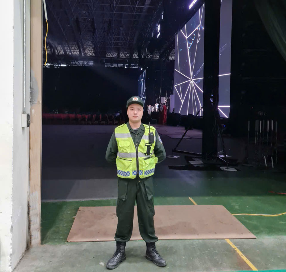 nhan-vien-bao-ve-su-kien-vsc-viet-a-2